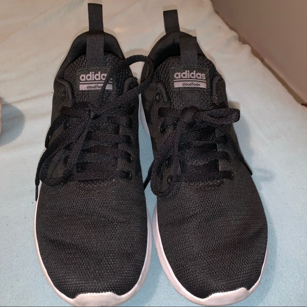 Adidas cloud foam shoes